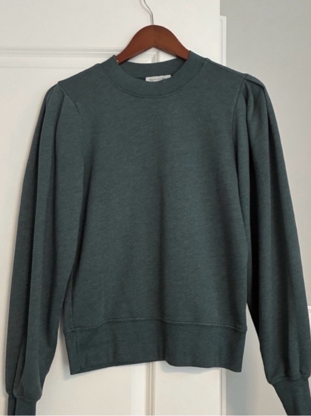 Evereve Michael Stars Blue-Green Sweatshirt